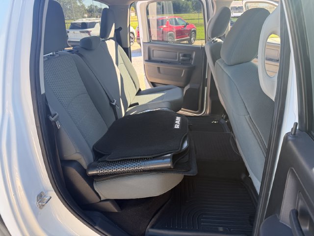 Used 2015 RAM 1500 Express AWD/4WD image 20