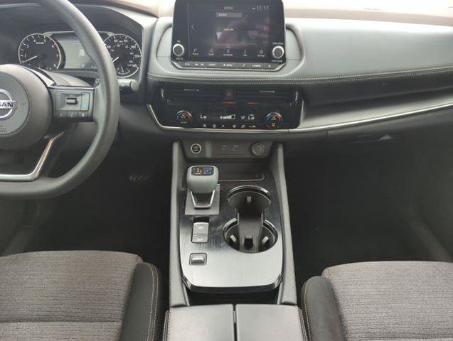 Certified 2021 Nissan Rogue SV FWD image 26