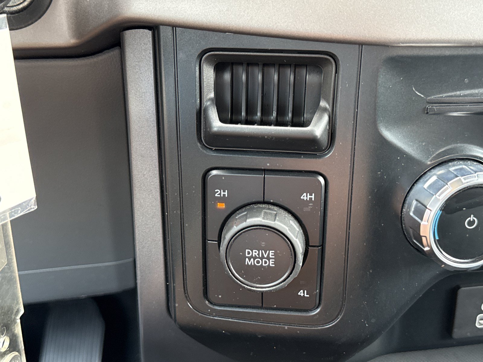 Used 2025 Ford F150 XLT w/ Equipment Group 301A Standard AWD/4WD image 22