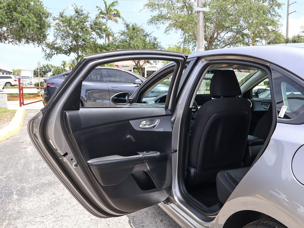 Used 2024 Kia Forte LXS FWD image 21