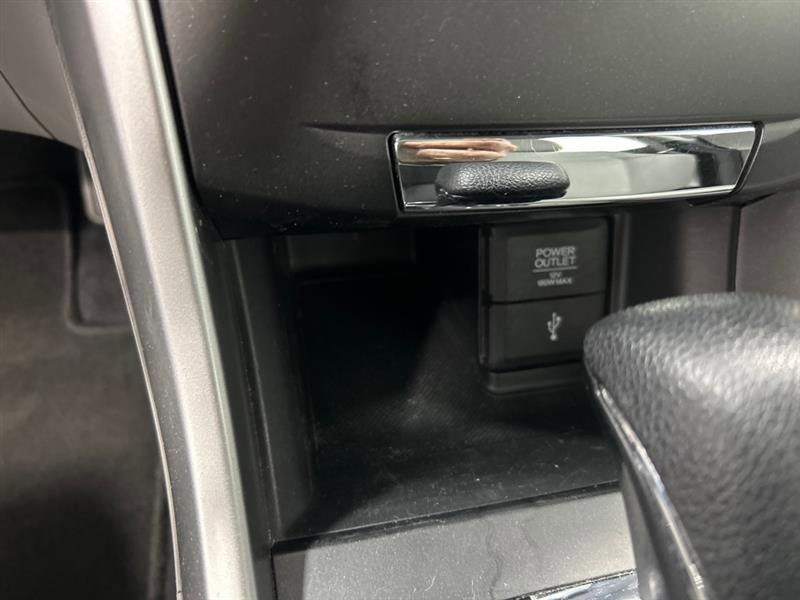 Used 2013 Honda Accord LX image 12