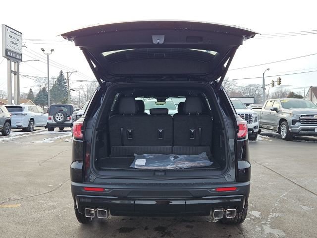 New 2026 GMC Acadia AT4 w/ LPO, All-Weather Package image 9