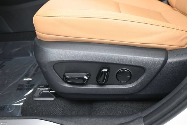 Certified 2025 Lexus NX 250 FWD w/ Premium Package image 21