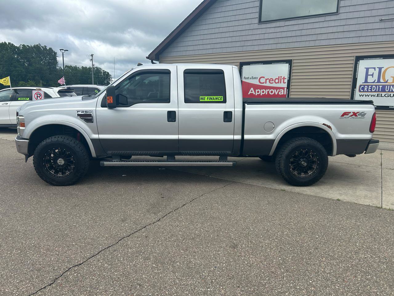Used 2010 Ford F250 XLT AWD/4WD image 8
