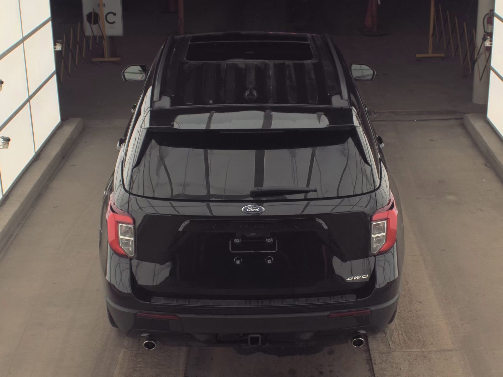 Used 2024 Ford Explorer ST-Line w/ Class IV Trailer Tow Package image 10