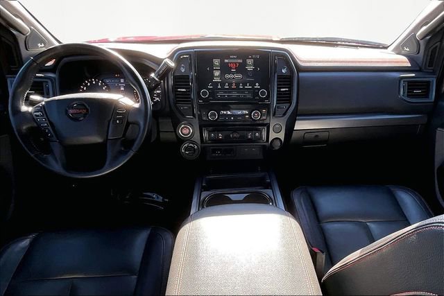 Used 2021 Nissan Titan PRO-4X w/ Pro-4x Convenience Package image 9