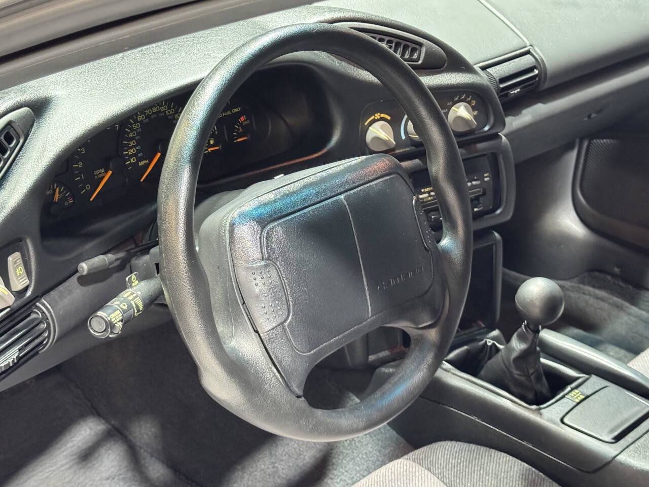 Used 1993 Chevrolet Camaro Z28 RWD image 38
