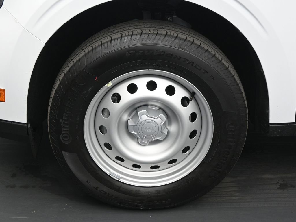 New 2025 Ford Maverick XL w/ Equipment Group 102A image 22