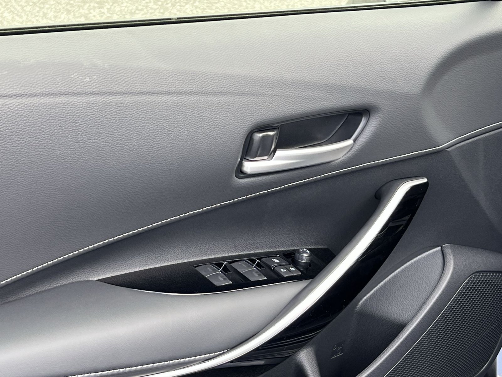 New 2027 Toyota Corolla XSE FWD image 10