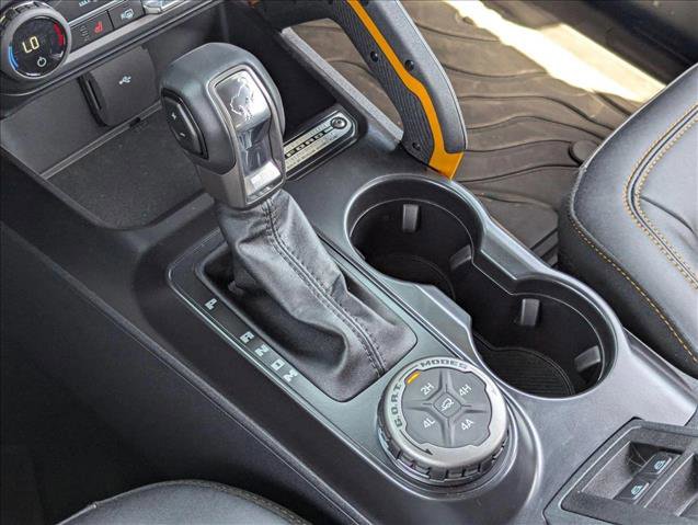 Used 2024 Ford Bronco Badlands image 12