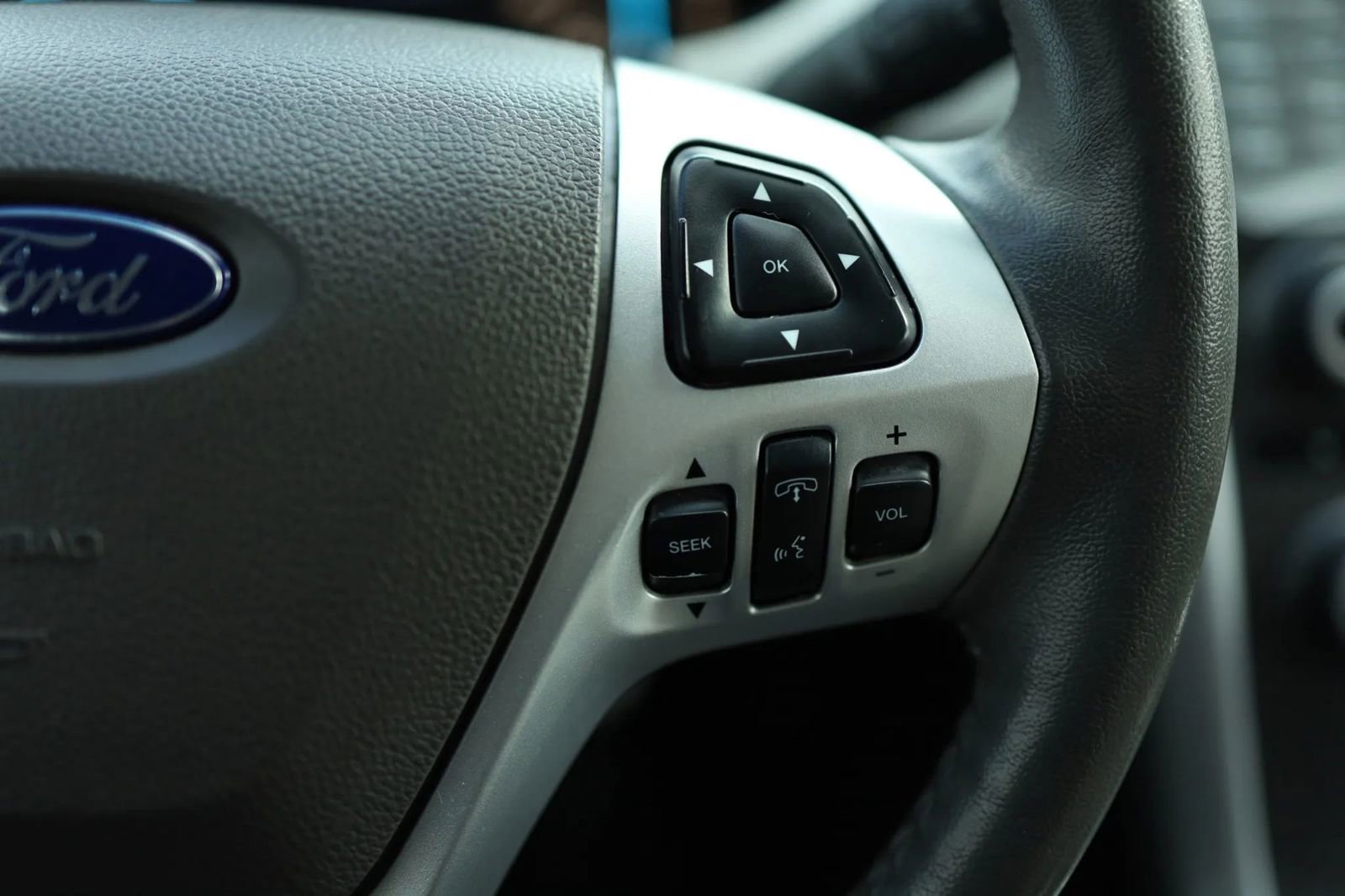 Used 2014 Ford Edge SEL w/ Equipment Group 204A FWD image 17