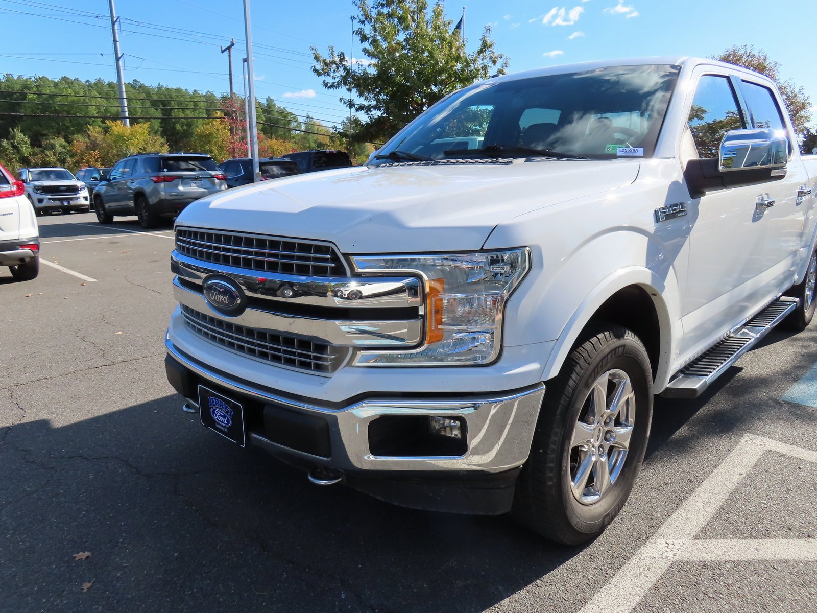 Used 2018 Ford F150 Lariat image 9