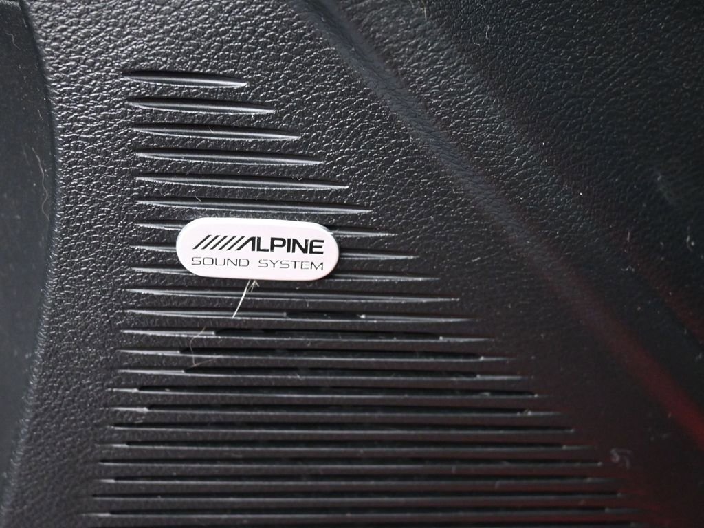 Used 2017 Dodge Challenger R/T Plus image 18