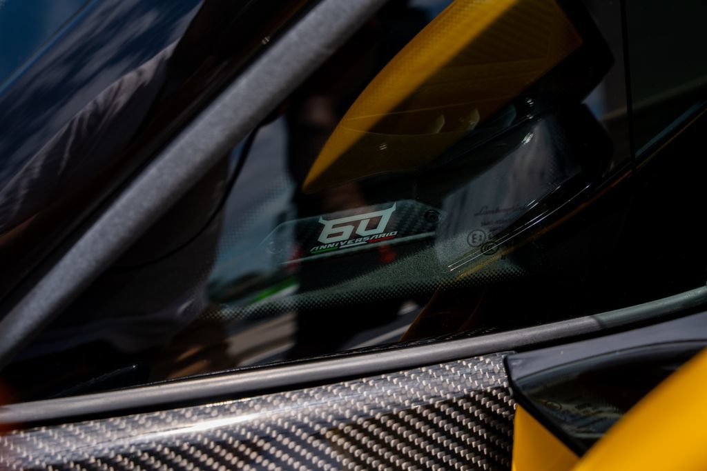 Used 2024 Lamborghini Revuelto AWD/4WD image 55