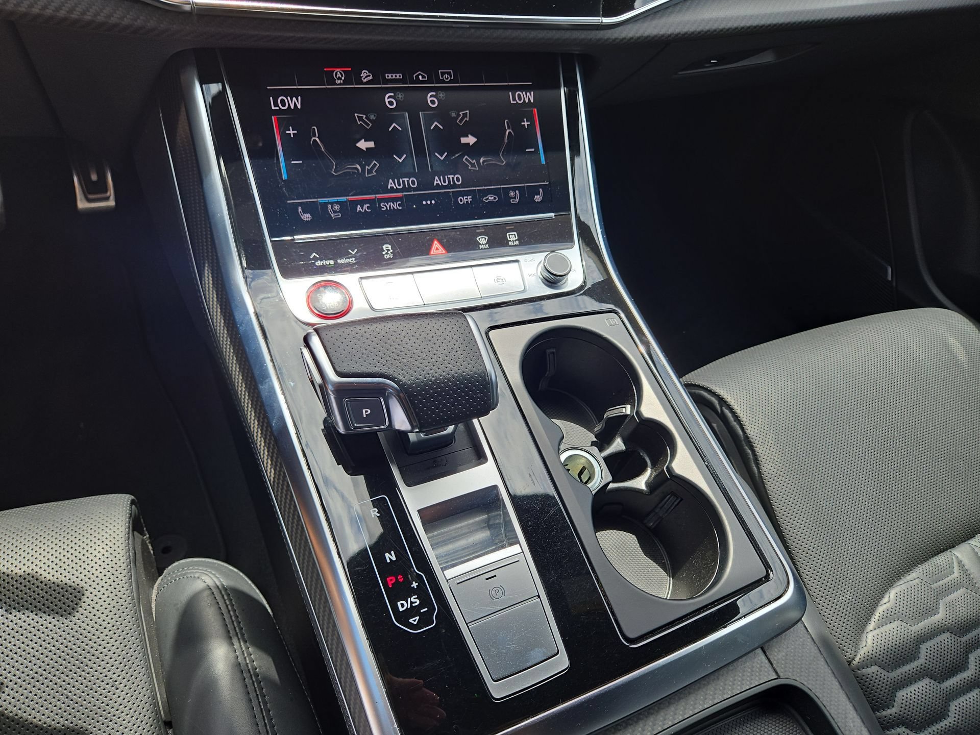 Used 2023 Audi RS Q8 AWD/4WD image 22