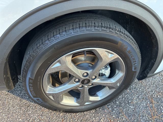 Used 2025 Ford Escape ST-Line image 16