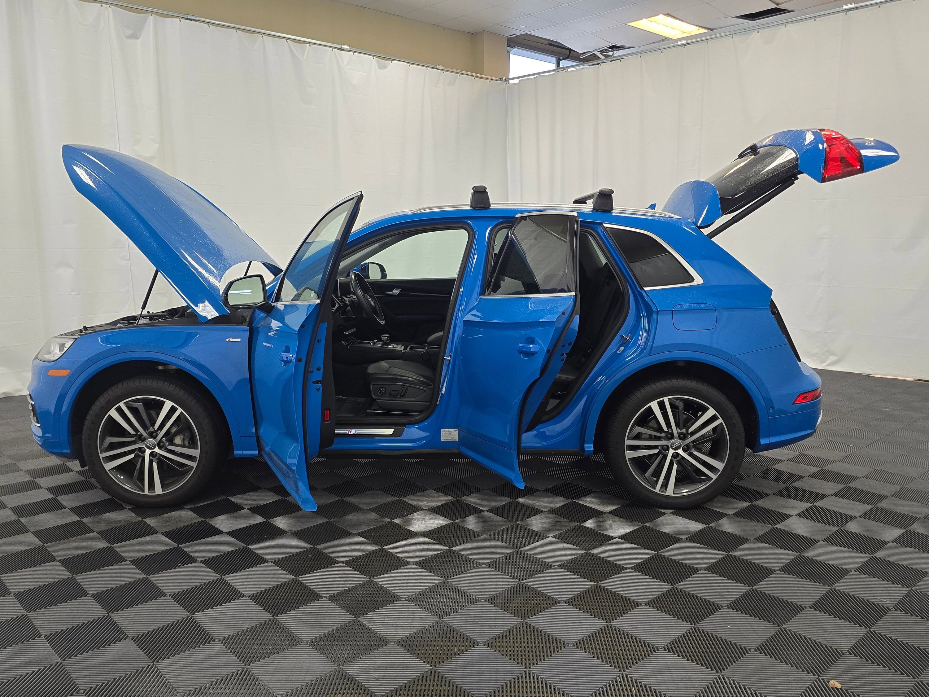 Used 2020 Audi Q5 e Prestige w/ Prestige Package image 12