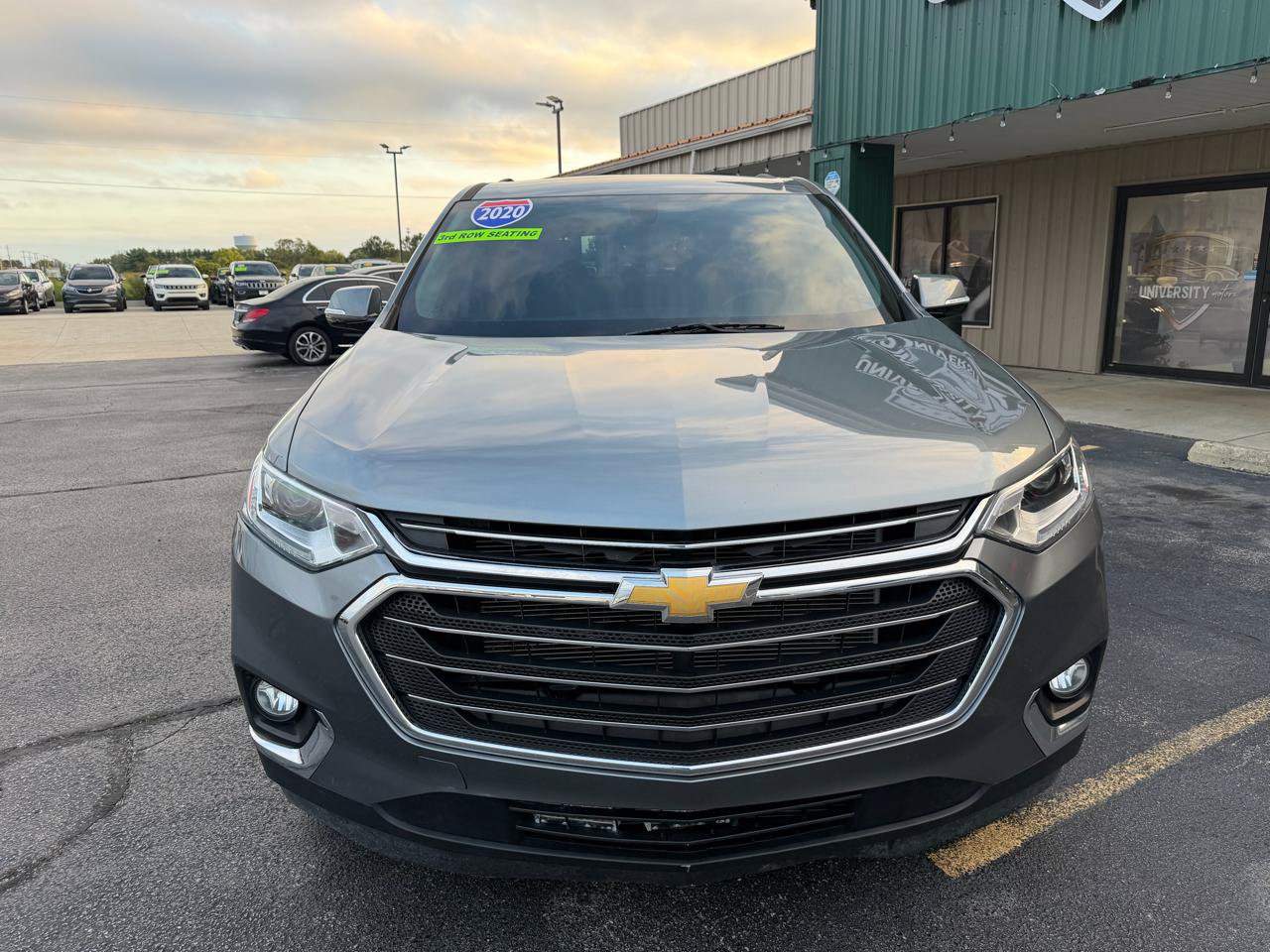Used 2020 Chevrolet Traverse LT FWD image 8