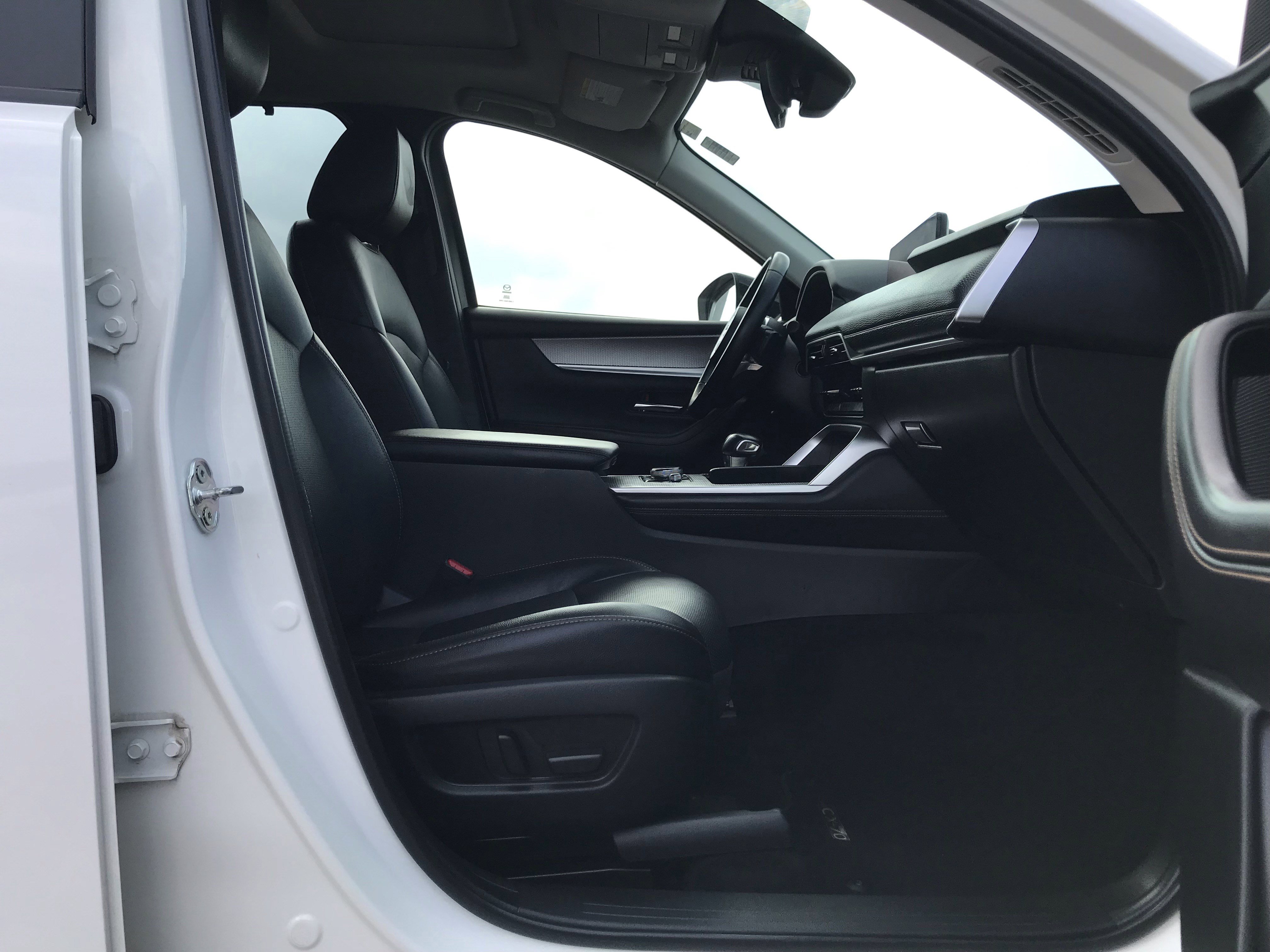 Used 2025 MAZDA CX-70 3.3 Turbo w/ Preferred Package image 18