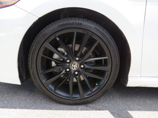 Used 2021 Toyota Camry XSE w/ Navigation Upgrade Package FWD image 8