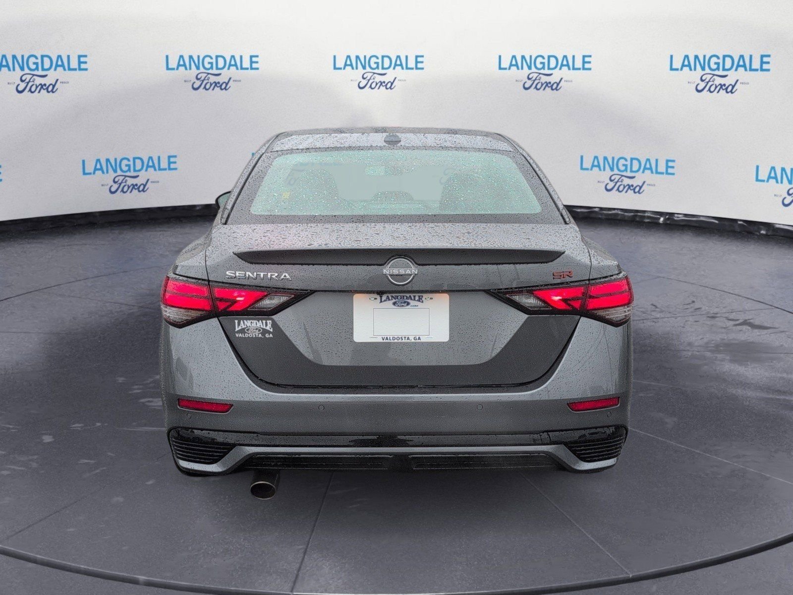 Used 2025 Nissan Sentra SR w/ SR Premium Package FWD image 8