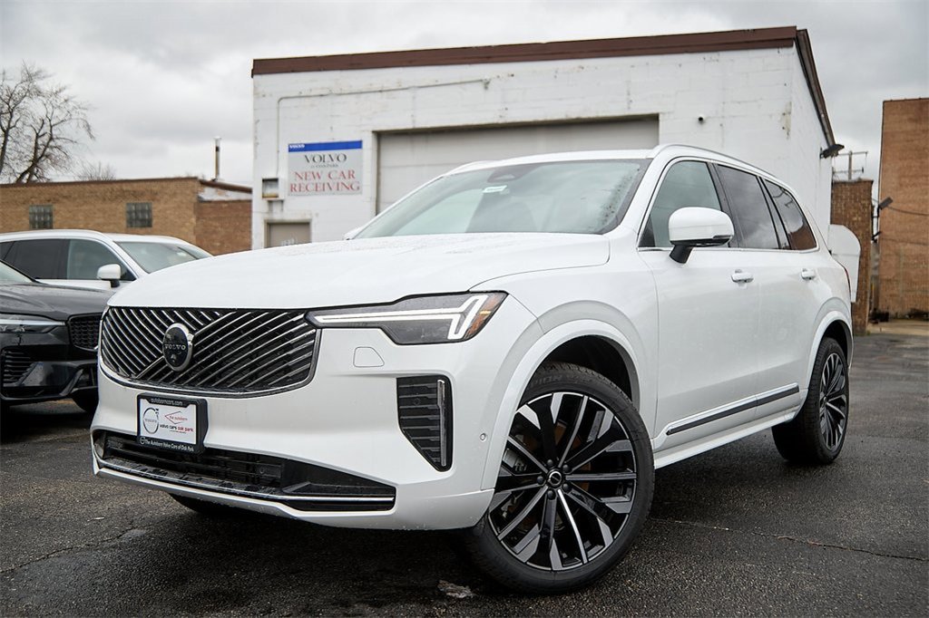 New 2025 Volvo XC90 B6 Plus w/ Protection Package Premier image 1