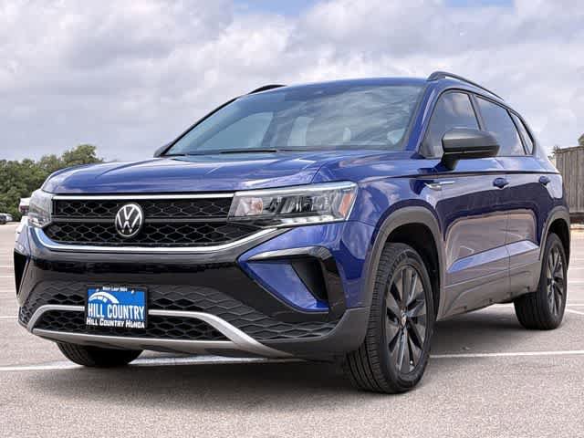 Used 2023 Volkswagen Taos S w/ Driver Assistance Package FWD image 11