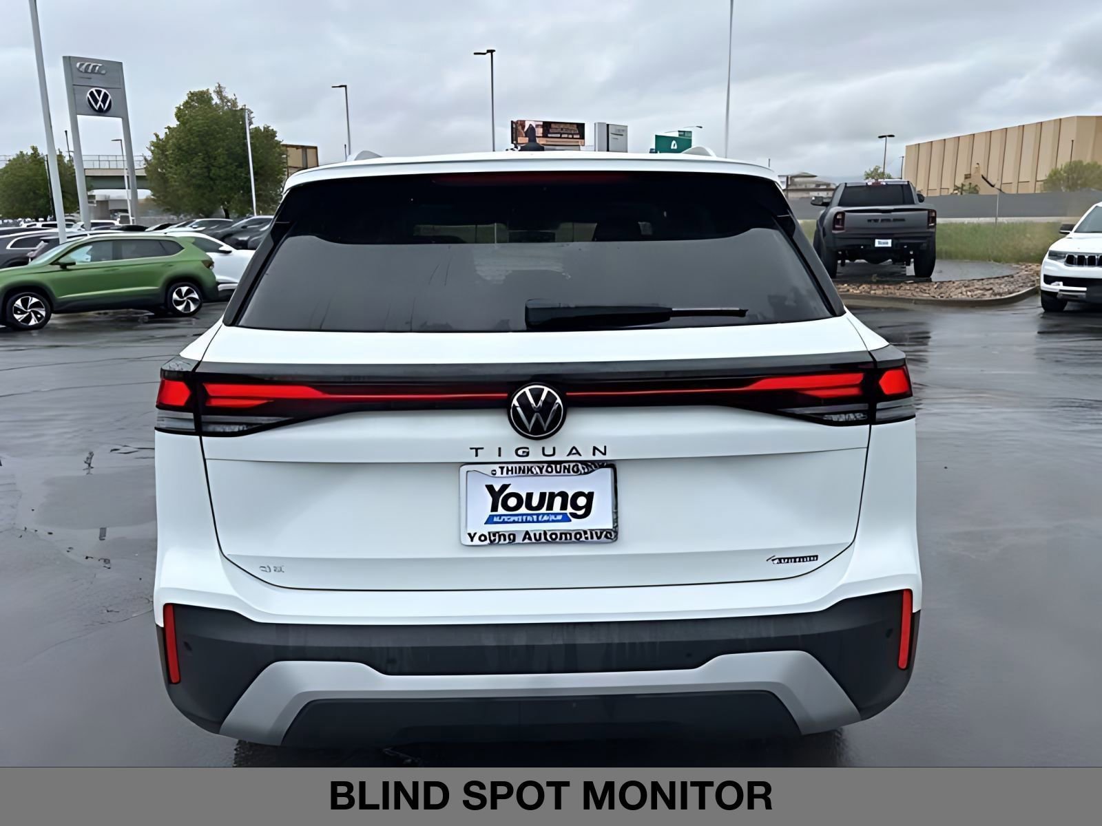 New 2026 Volkswagen Tiguan SE AWD/4WD image 4
