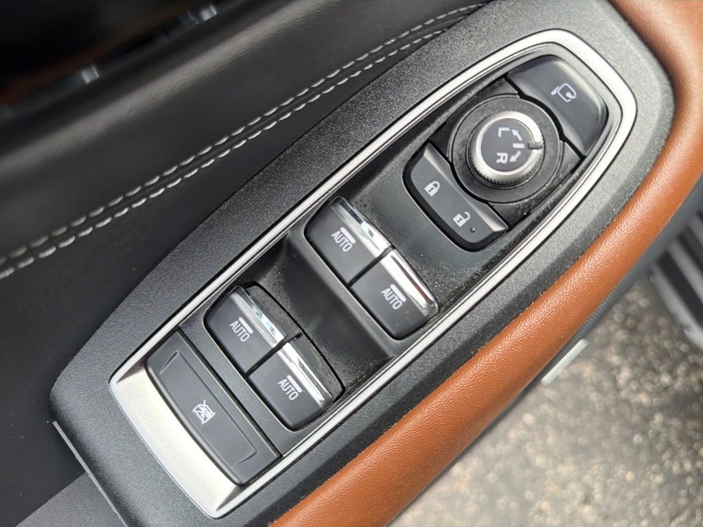 Used 2024 Subaru Outback Touring XT image 13