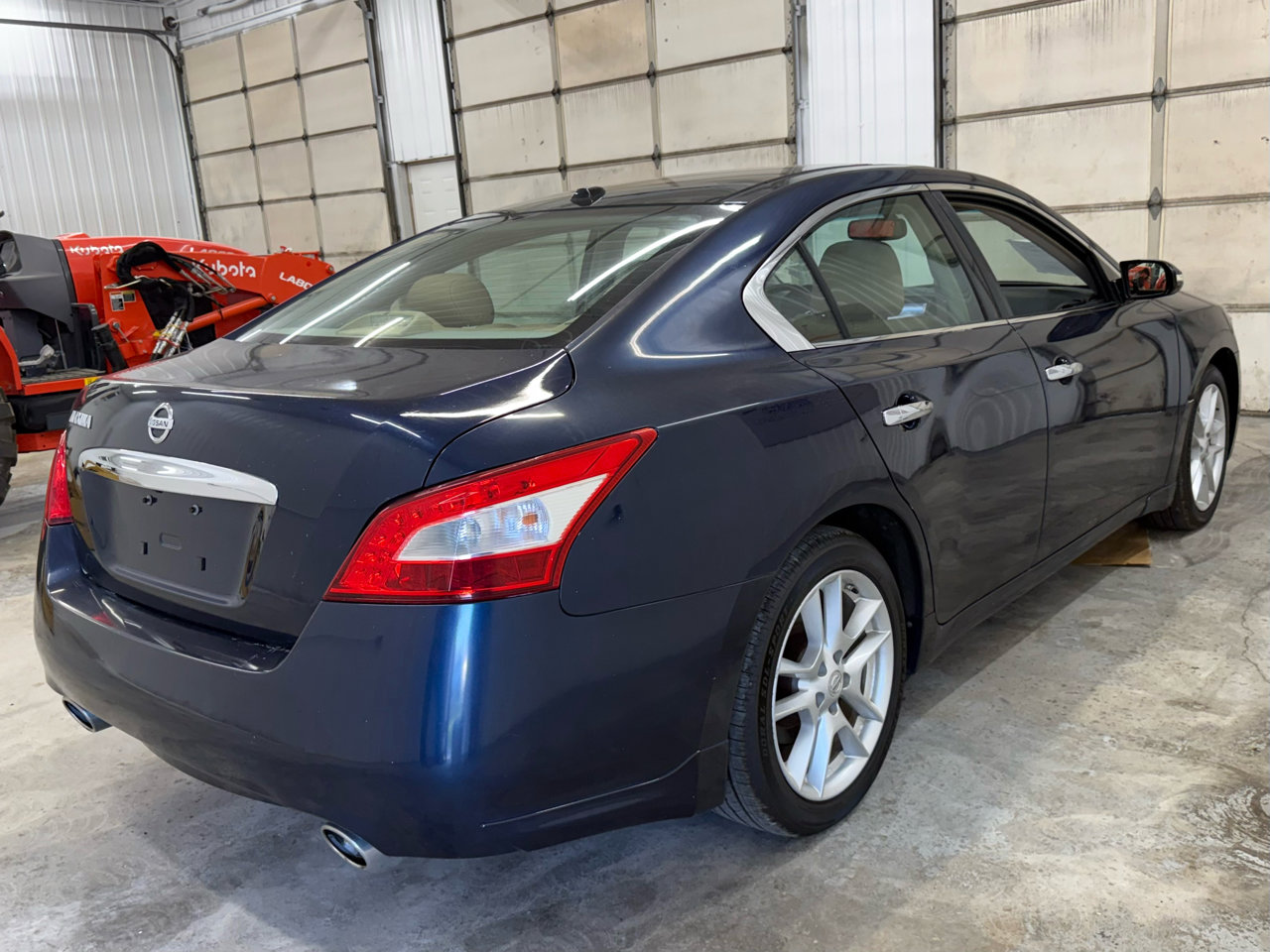 Used 2011 Nissan Maxima 3.5 SV w/ Premium Pkg image 64