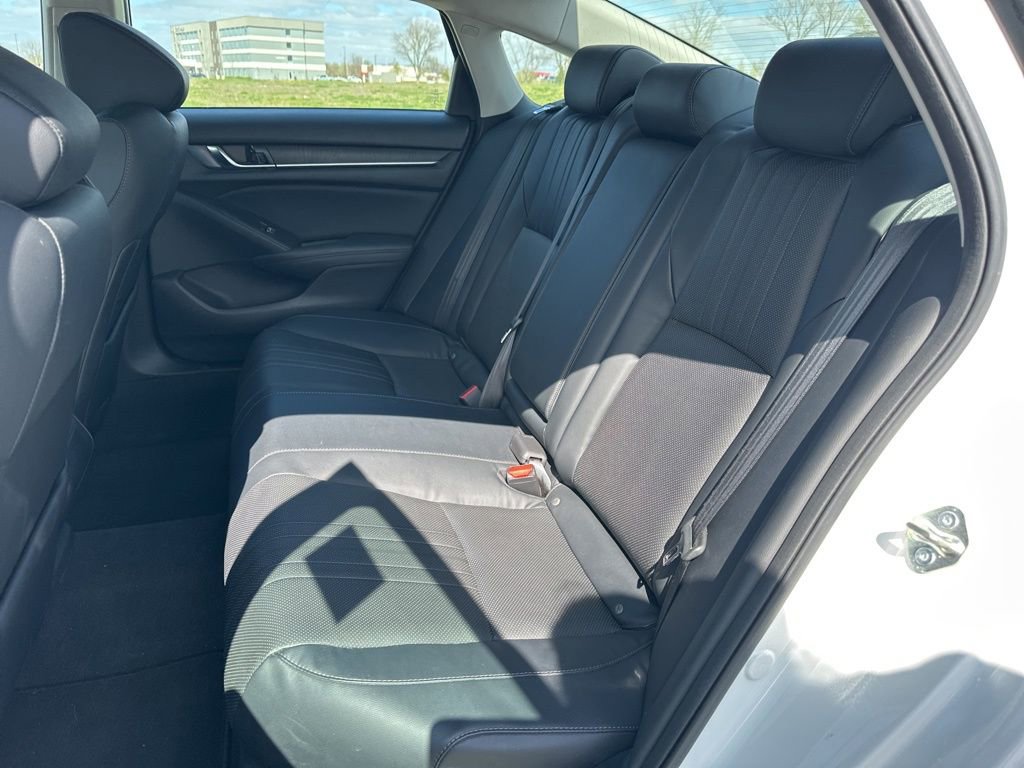 Used 2018 Honda Accord EX-L image 14