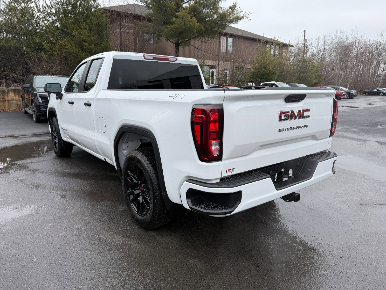 New 2026 GMC Sierra 1500 Pro w/ Graphite Edition image 3