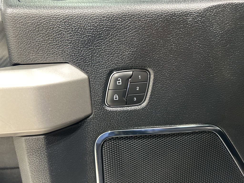 Certified 2020 Ford F150 Lariat image 14