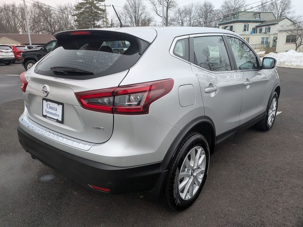 Used 2022 Nissan Rogue Sport S AWD/4WD image 5