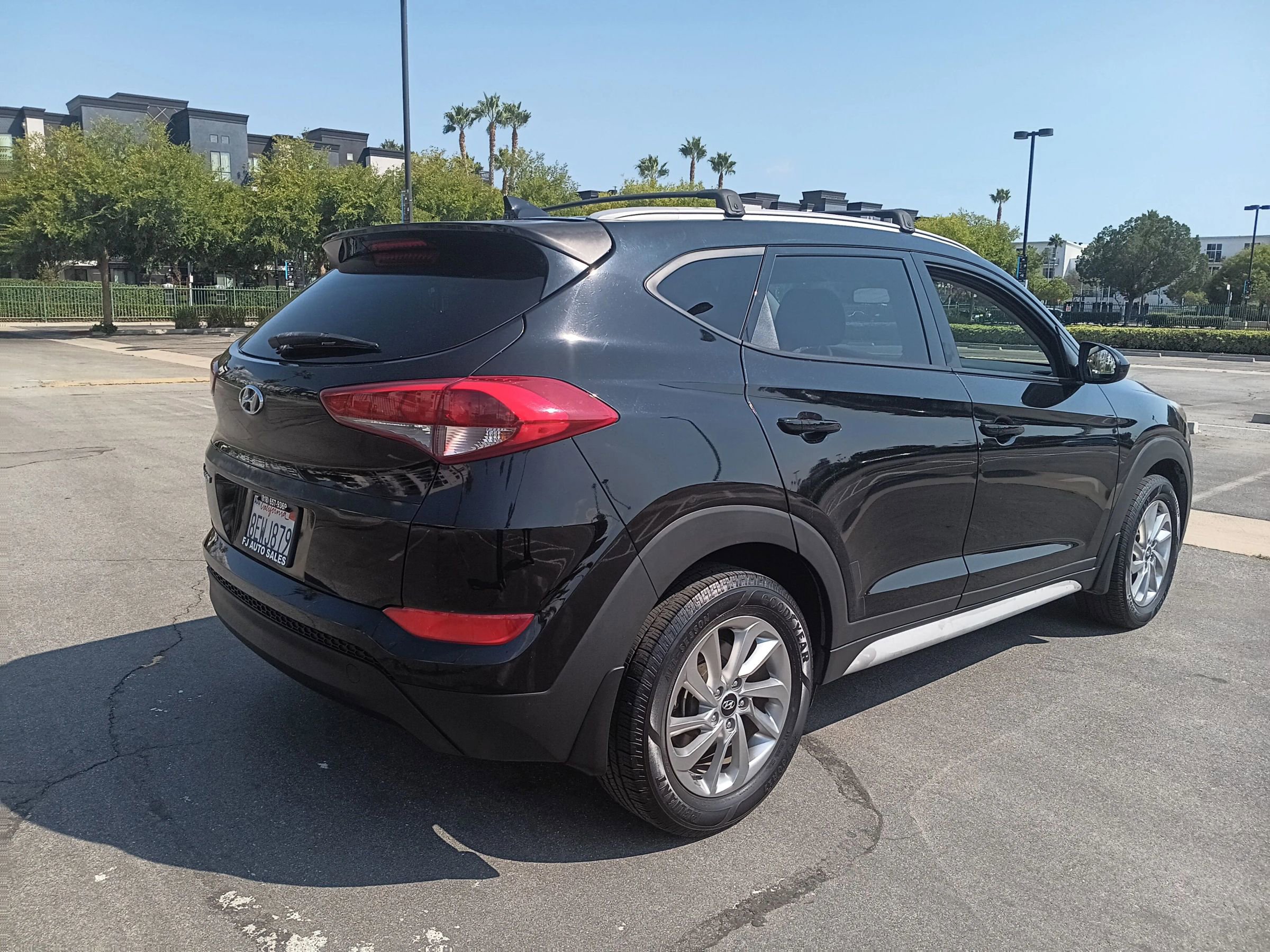Used 2018 Hyundai Tucson SEL image 8