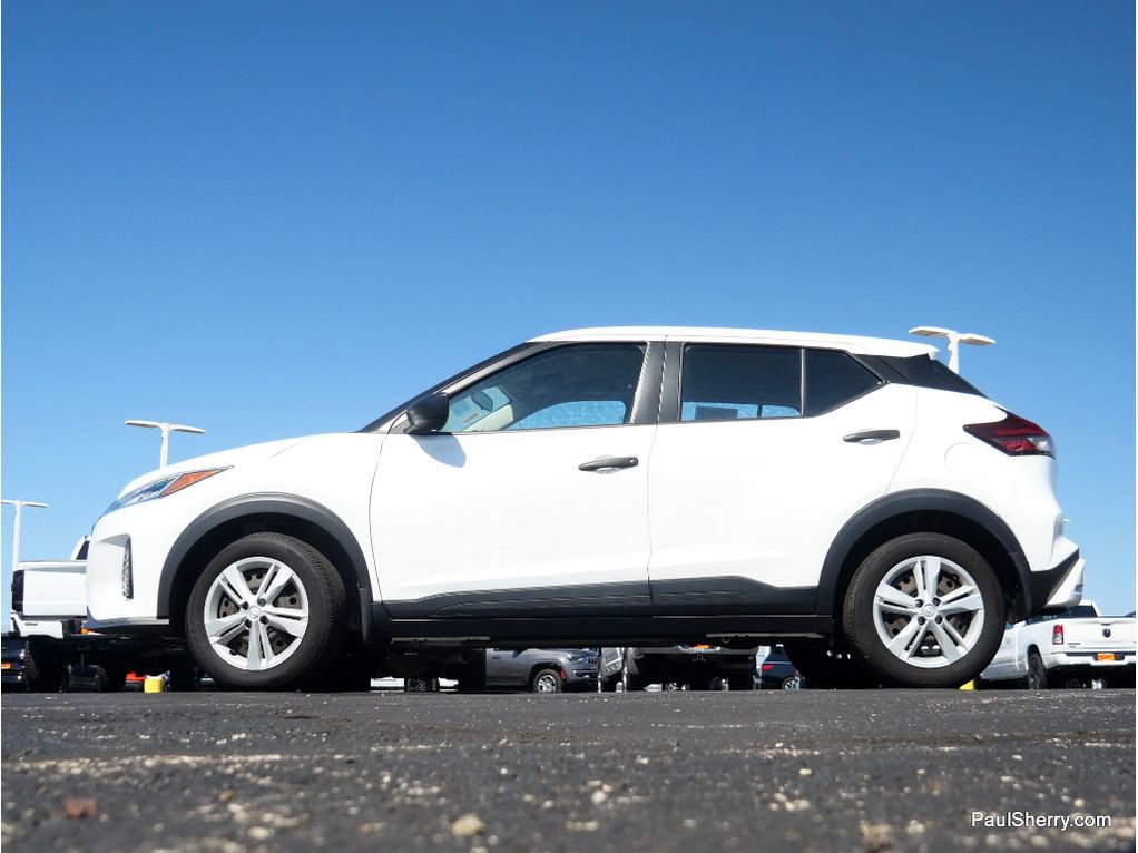 Used 2023 Nissan Kicks S image 15