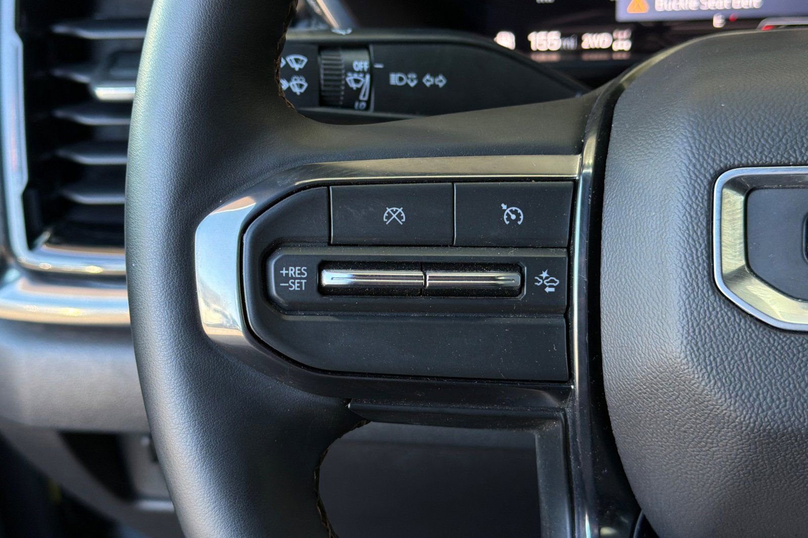 Used 2025 GMC Canyon AT4 w/ AT4 Premium Package AWD/4WD image 35