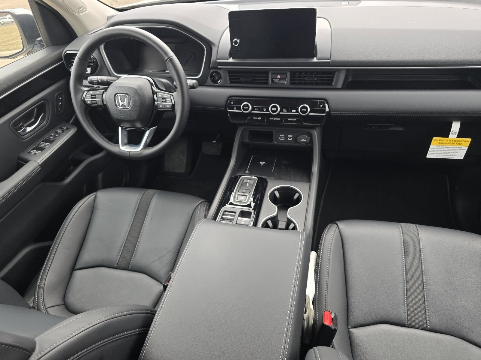 New 2025 Honda Pilot Touring image 23