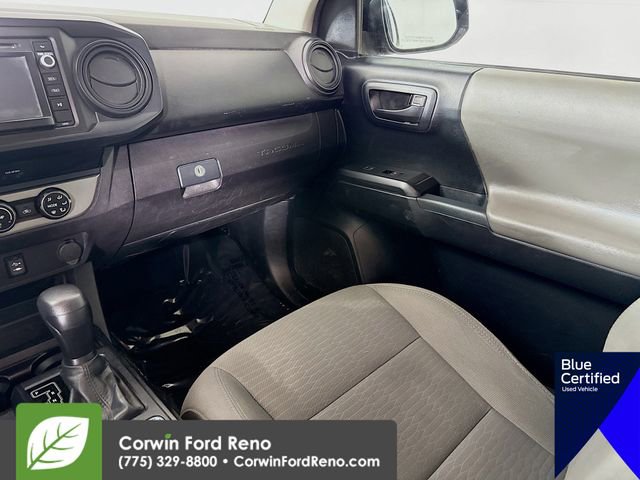Used 2018 Toyota Tacoma SR AWD/4WD image 24