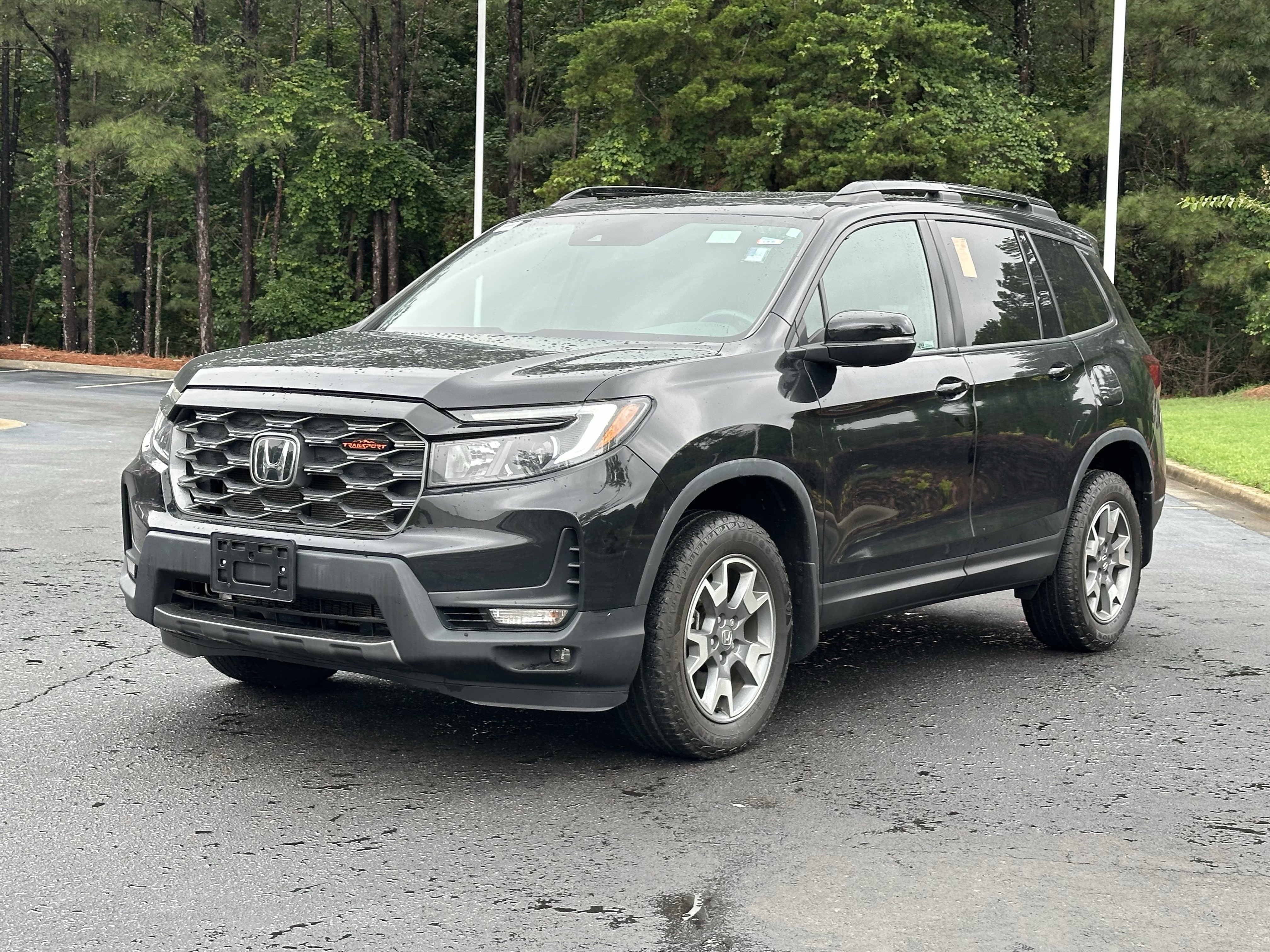 Used 2023 Honda Passport TrailSport image 5