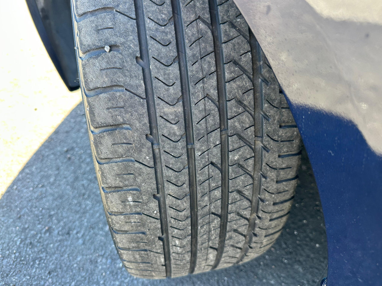 Used 2017 Hyundai Veloster Value Edition image 13