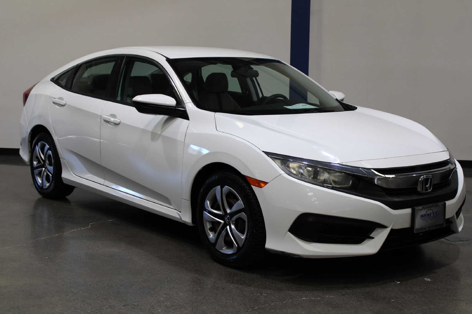 Used 2018 Honda Civic LX image 2