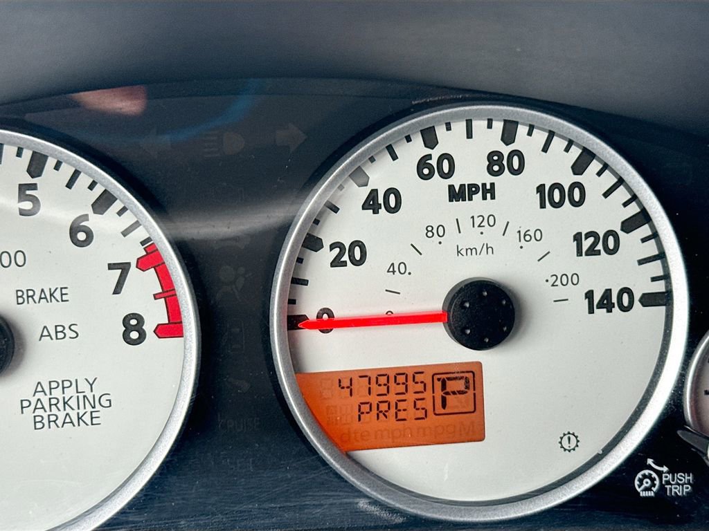 Used 2020 Nissan Frontier PRO-4X image 12