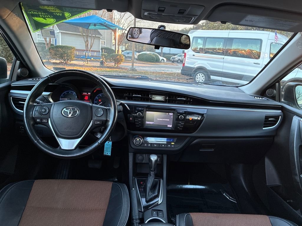 Used 2016 Toyota Corolla L image 12