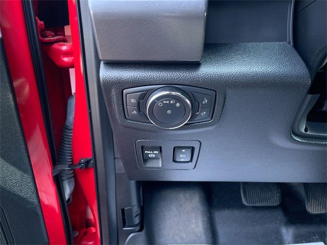 Used 2018 Ford F150 XLT w/ Equipment Group 302A Luxury image 12