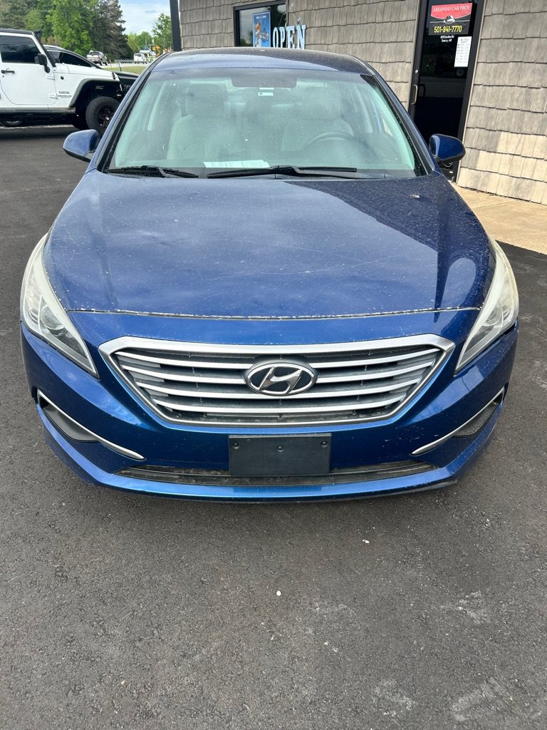 Used 2017 Hyundai Sonata SEL FWD image 2