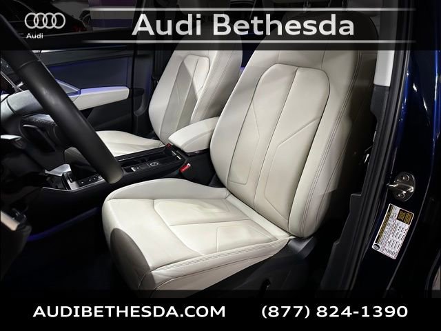 Used 2025 Audi Q3 2.0T Premium Plus w/ Premium Plus Package AWD/4WD image 25