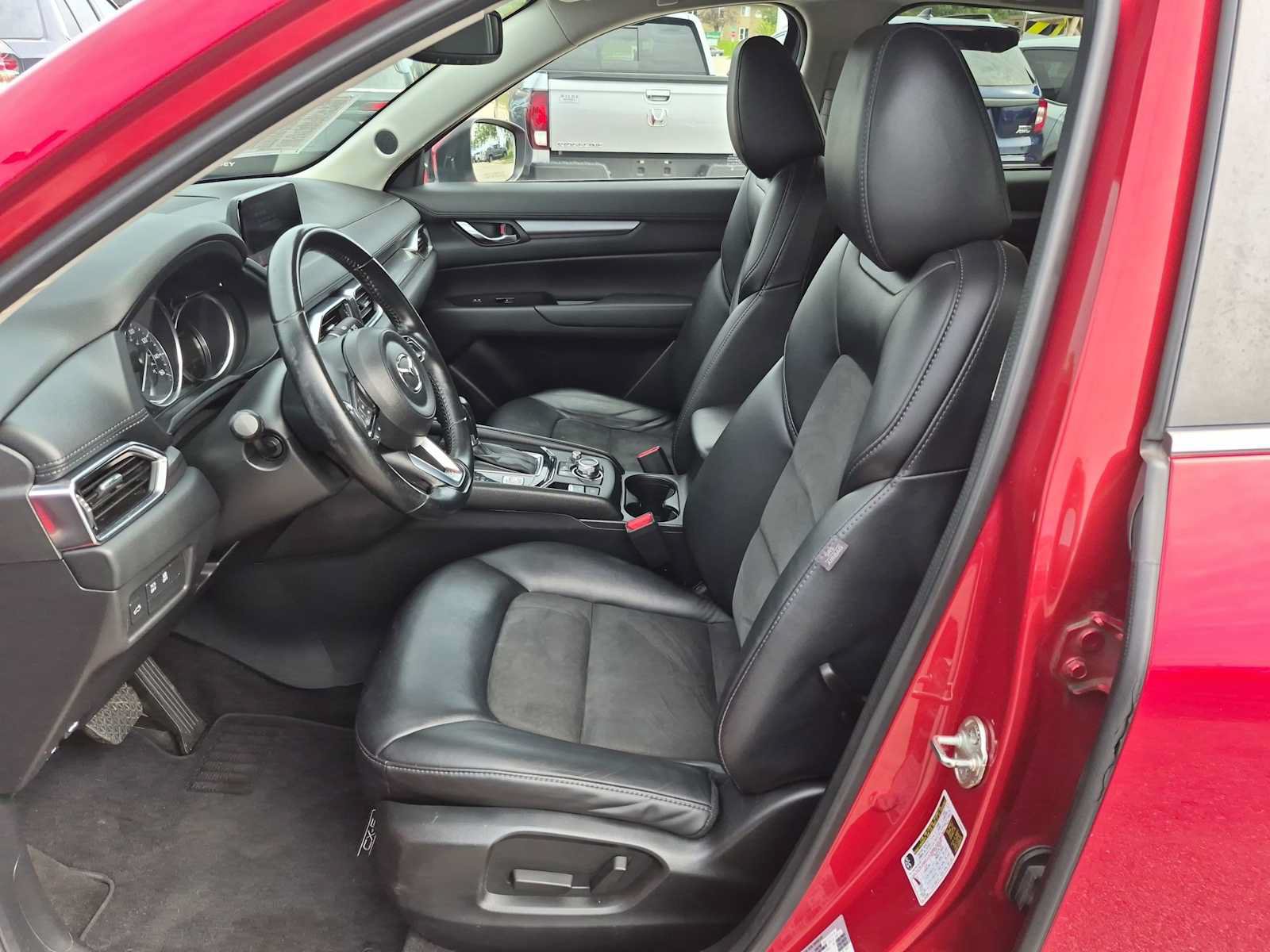 Used 2018 MAZDA CX-5 Touring w/ Preferred Equipment Package AWD/4WD image 16