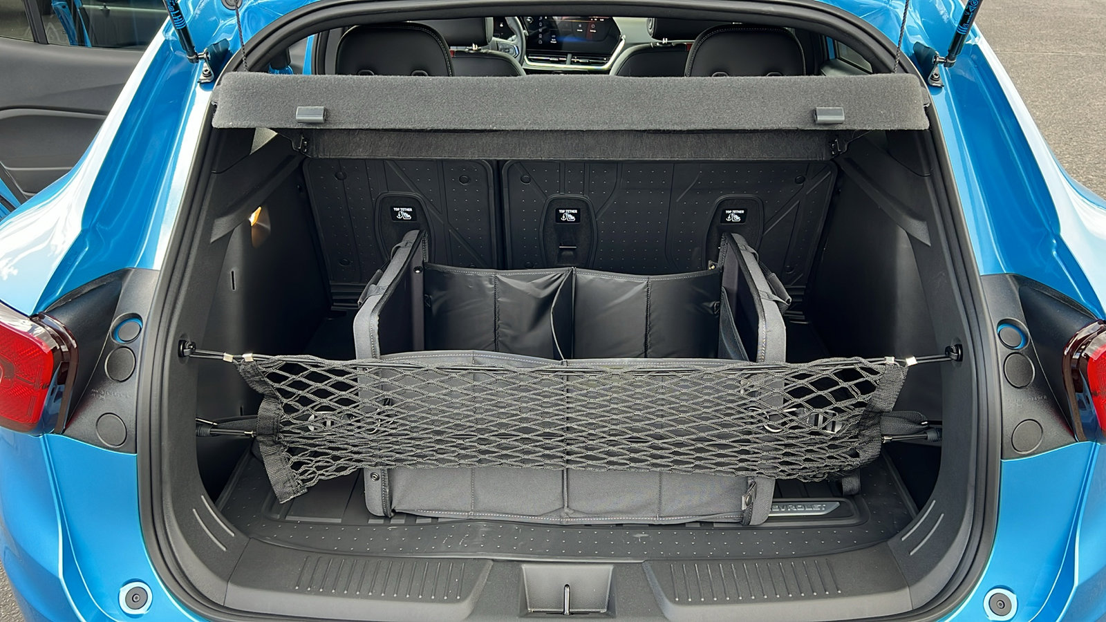 New 2025 Chevrolet Trax RS w/ Driver Confidence Package image 11