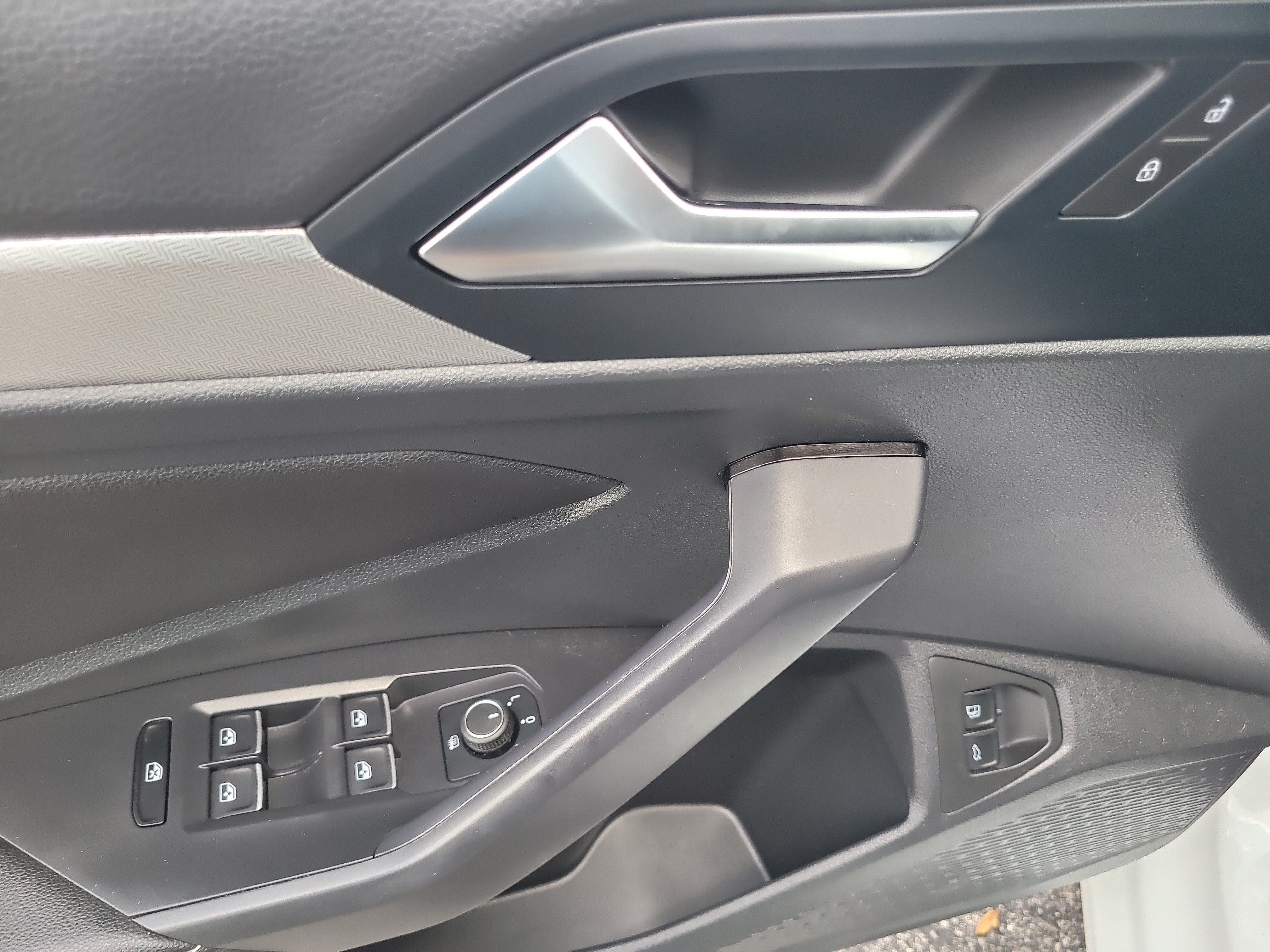 Used 2023 Volkswagen Jetta Sport FWD image 16